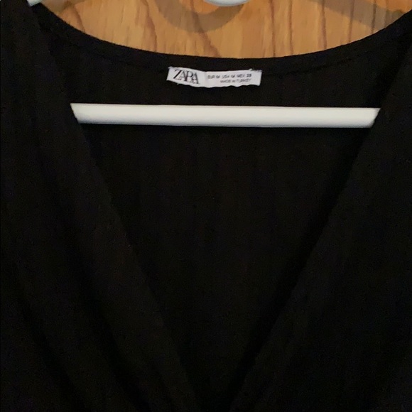 Zara // knot top - Picture 2 of 5